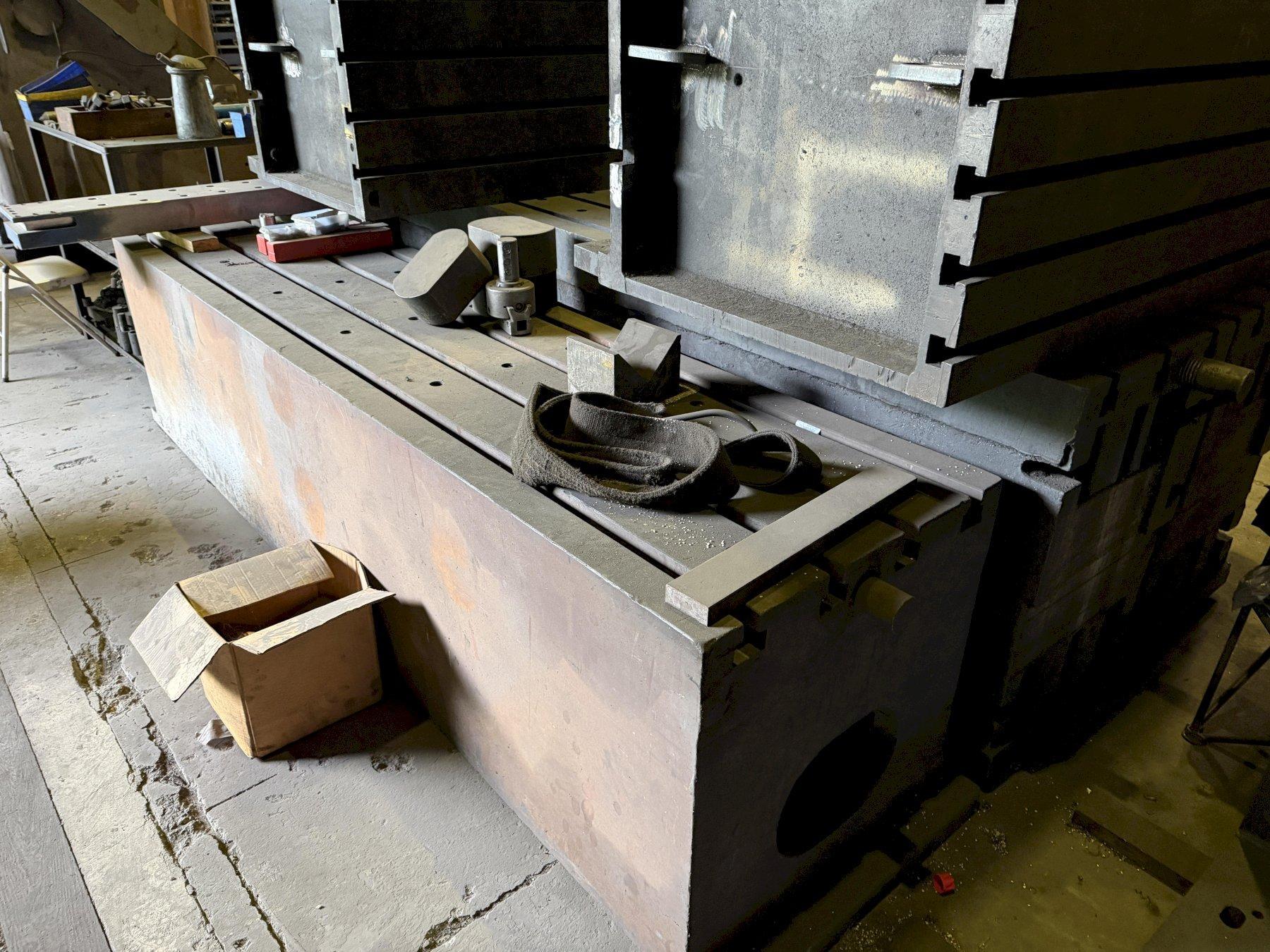 30" WIDE X 130" LONG X 30" TALL T-SLOTTED BOX RISER. STOCK #0548526