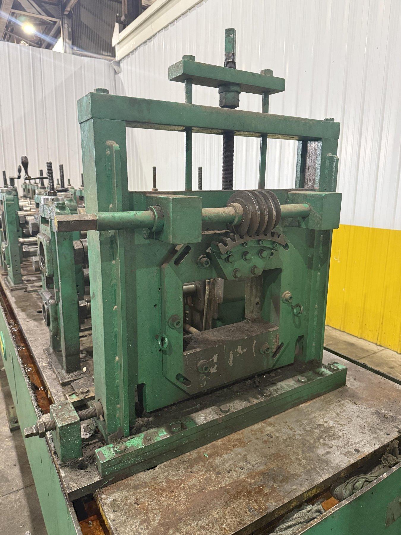 YODER ADJUSTABLE TURKS HEAD FOR ROLLFORMER: STOCK #25179