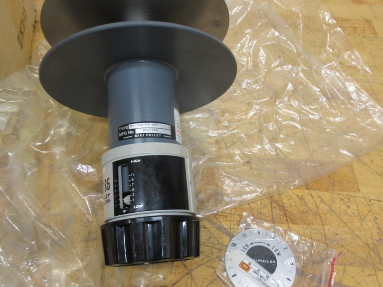 Miki Pulley AK-185-MA-28N Adjustable Belt Speed Control Clutch ***New In Box***- Auction Item