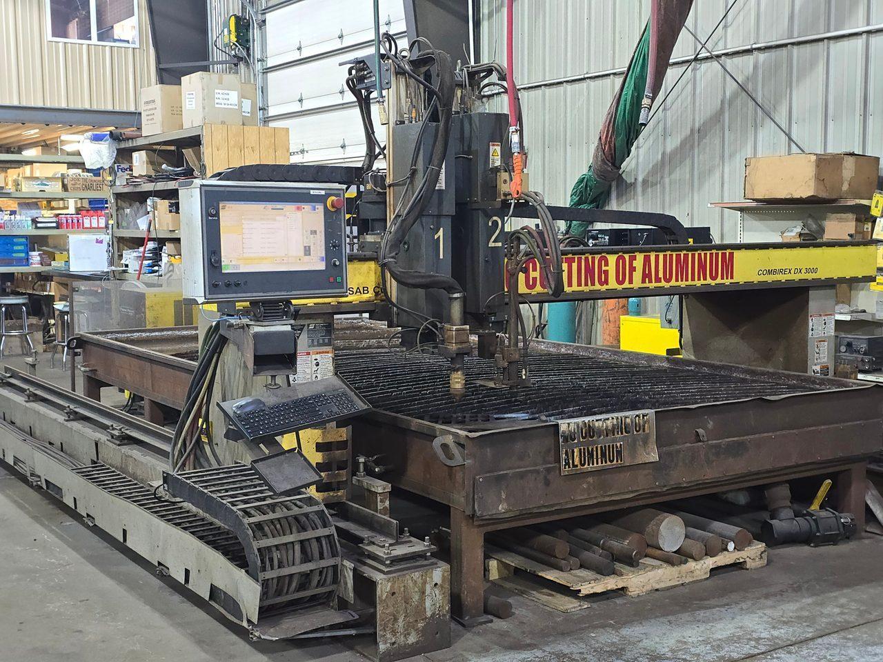 8′ x 18′ ESAB Combirex DX 3000 CNC Plasma System, 2012 – 360 Amp Precision Plasmarc 360