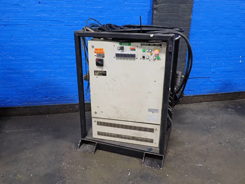 YASKAWA ELECTRIC CORPORATION ROBOT CONTROLLER PANEL   -  YASNAC-XRC-UP20