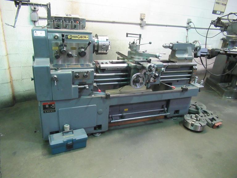 Hwacheon HL460 18/26" x 40" Gap Bed Engine Lathe, Geared Head, 2-Axis DRO, Chucks, Steady Rest, QC Tool Post, Tailstock- Auction Item