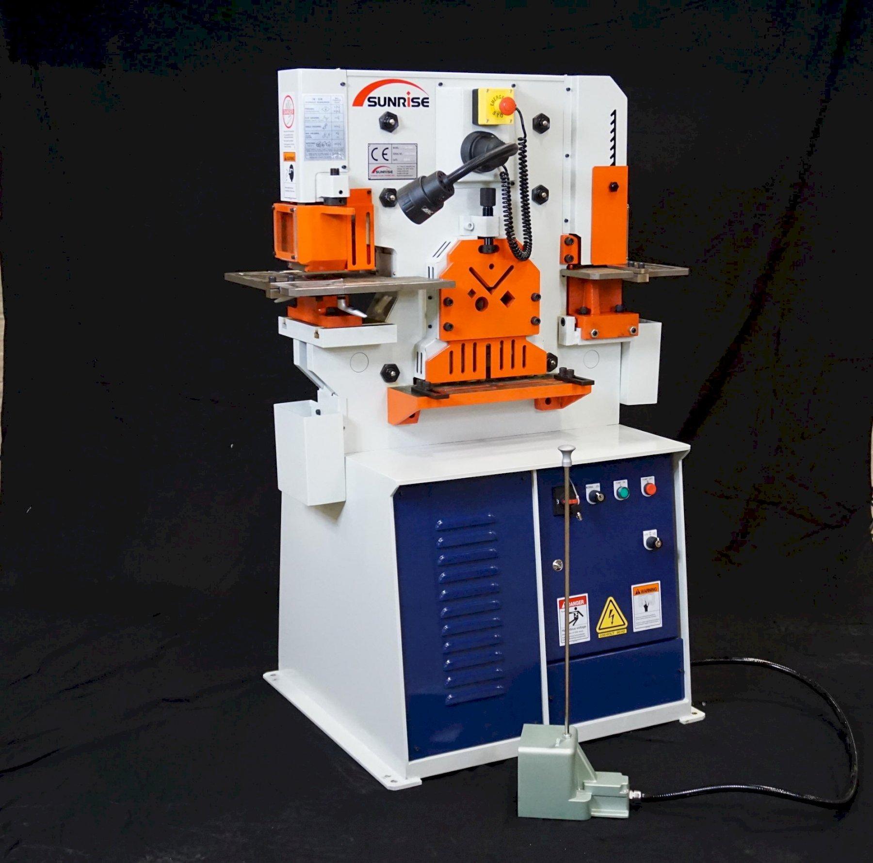 (1) NEW SUNRISE HYDRAULIC SINGLE VERTICAL CYLINDER IRONWORKER, MODEL #: IW-50K