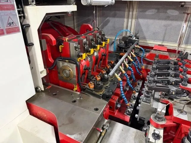 Chun Zu "Lion" Brand CBP-165S Multistage Bolt Parts Former