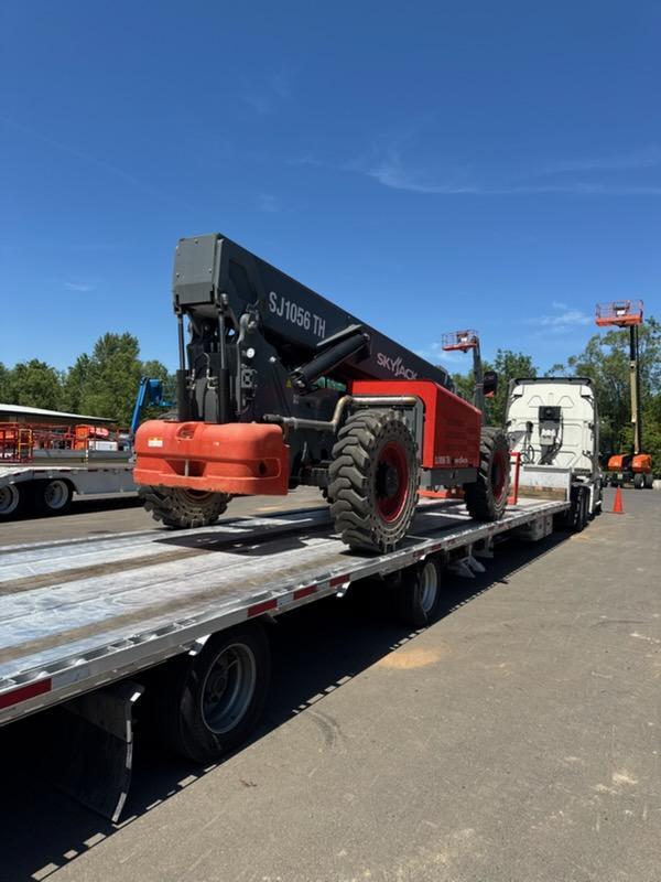 Skyjack SJ1056TH Telehandler Forklift, 2023 – 10,000 lb Capacity, 56′ Reach, 4×4 Rough Terrain Telescopic Handler