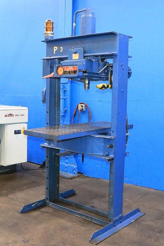 75 TON DAKE H-FRAME ELEC-DRAULIC HYDRAULIC PRESS MODEL 5-075