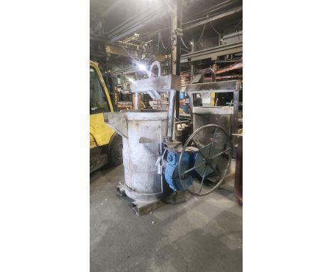 Modern 32" x 50" geared treatment lade with size D gearbox