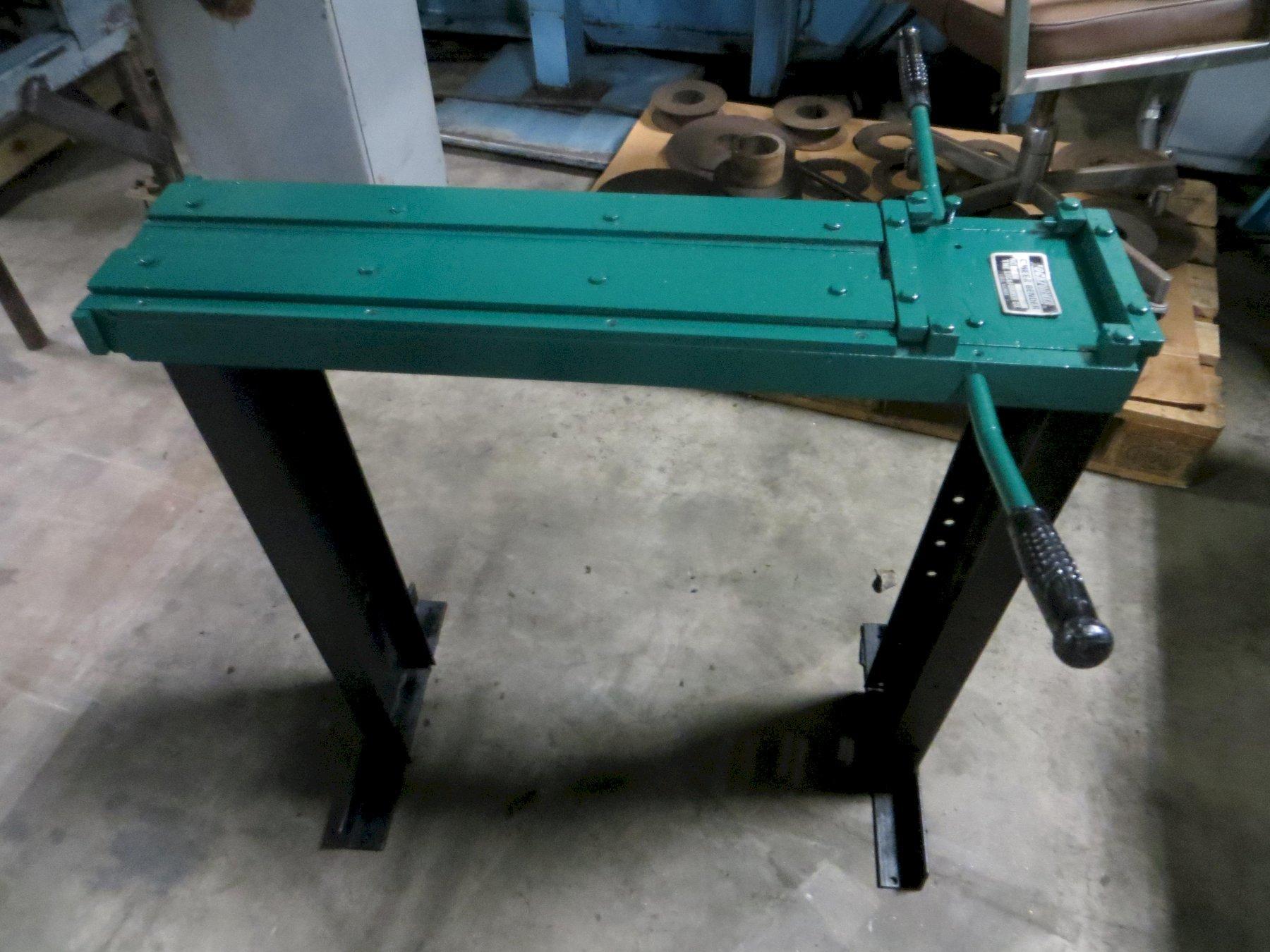 24" Lockformer Cheekbender w/ Stand