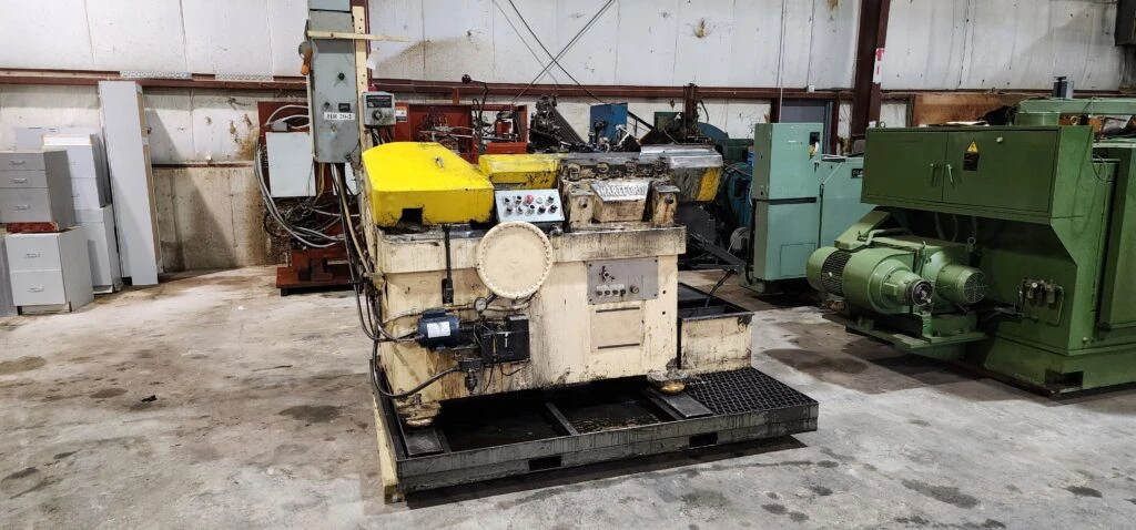 1/2" Hartford 20-225 Thread Roller                                                            SOLD