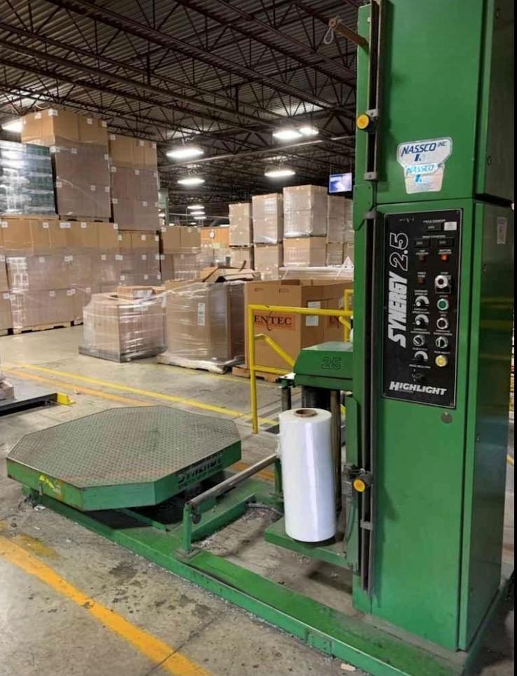 HIGHLIGHT INDUSTRIES SYNERGY 2.5 STRETCH WRAPPING MACHINE