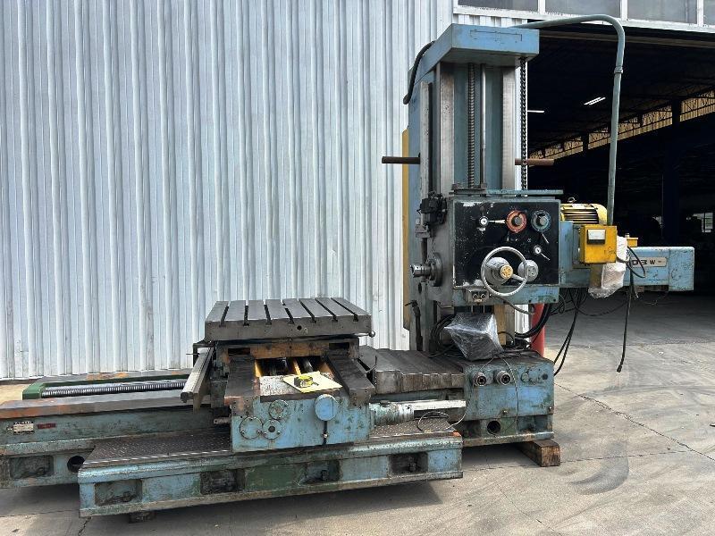 4" KURAKI MODEL KBT 1103D TABLE TYPE HORIZONTAL BORING MILL