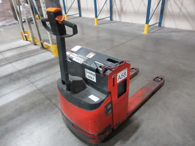 Linde Model EGU 20 Electric Pallet Jack, 4400 LB Capacity, 46" Fork Length- Auction Item
