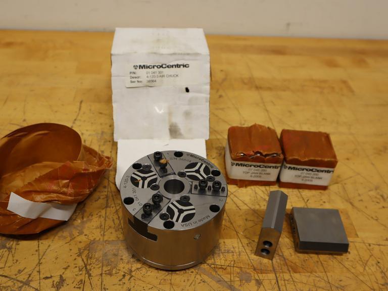 Microcentric 4-120-3, Rotating Air Chucks, 4" 3-Jaw with (2) 07 045 200 Top Jaw Blanks, Missing ***New in Packaging***- Auction Item