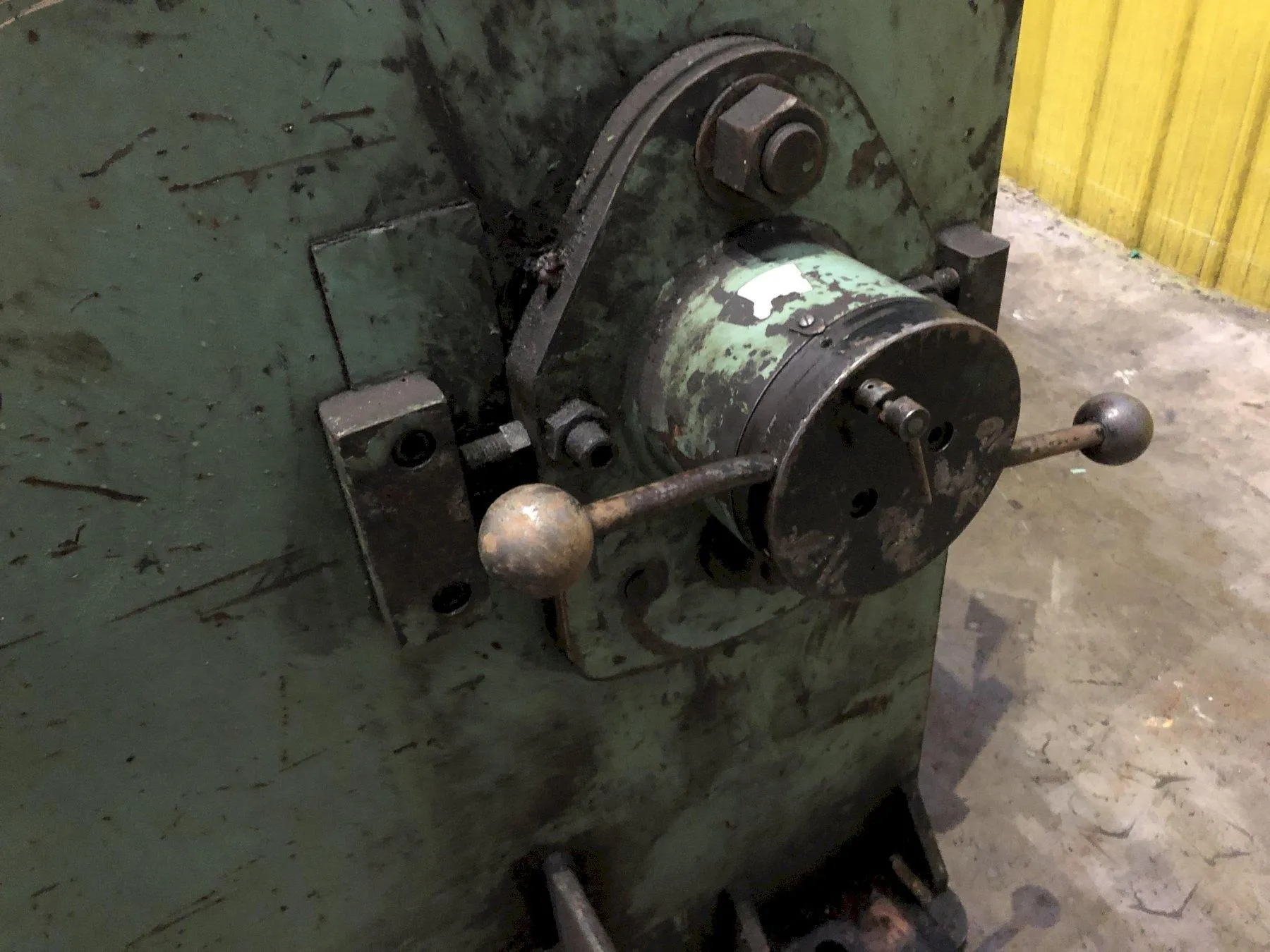 BERTSCH MODEL 500 HYDRAULIC SHEAR – 12' × 1/2" CAPACITY