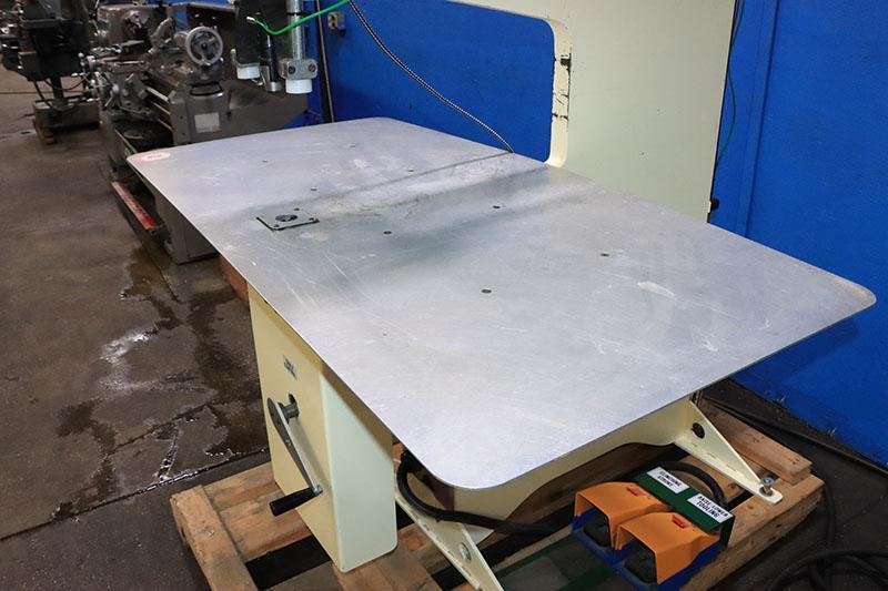 Norlock Letter Lok 4000 Clinching Machine