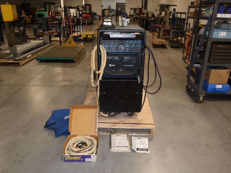 Miller Electric Syncrowave 250 DX Tig/Stick Welder, 200/230/460 V, Foot Control Package- Auction Item
