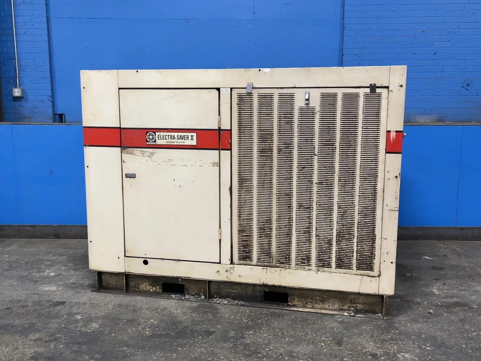 GARDNER-DENVER 75 HP ROTARY SCREW AIR COMPRESSOR