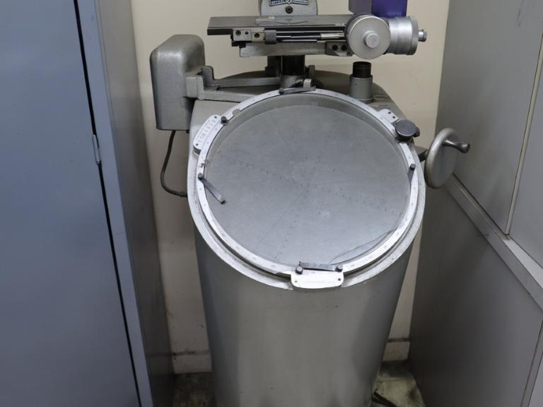 Scherr Tumico 14" Standing Optical Comparator, Manual Stage, 10X and 20X Lens- Auction Item
