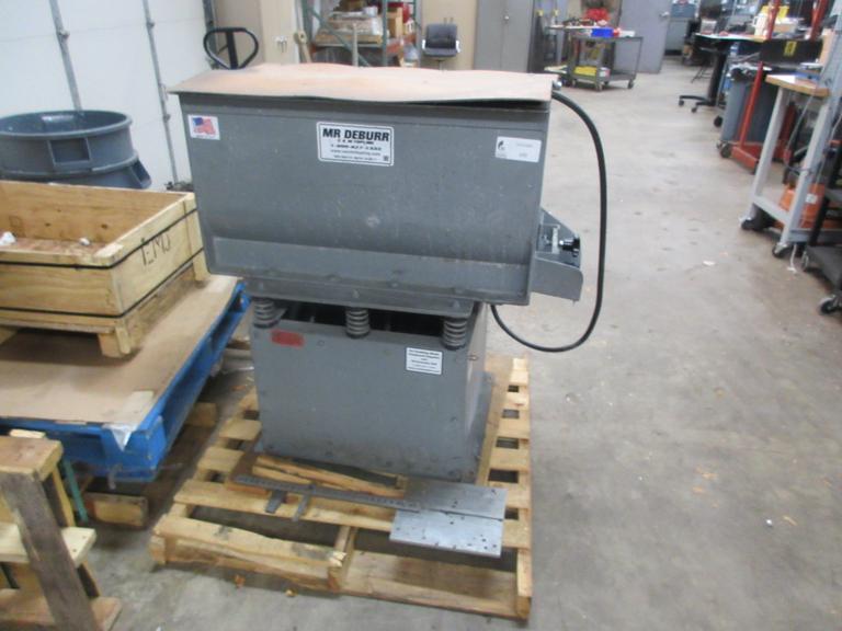 Mr. Deburr DB600 6.5 Cubic Foot Vibratory Media Deburring Unit- Auction Item