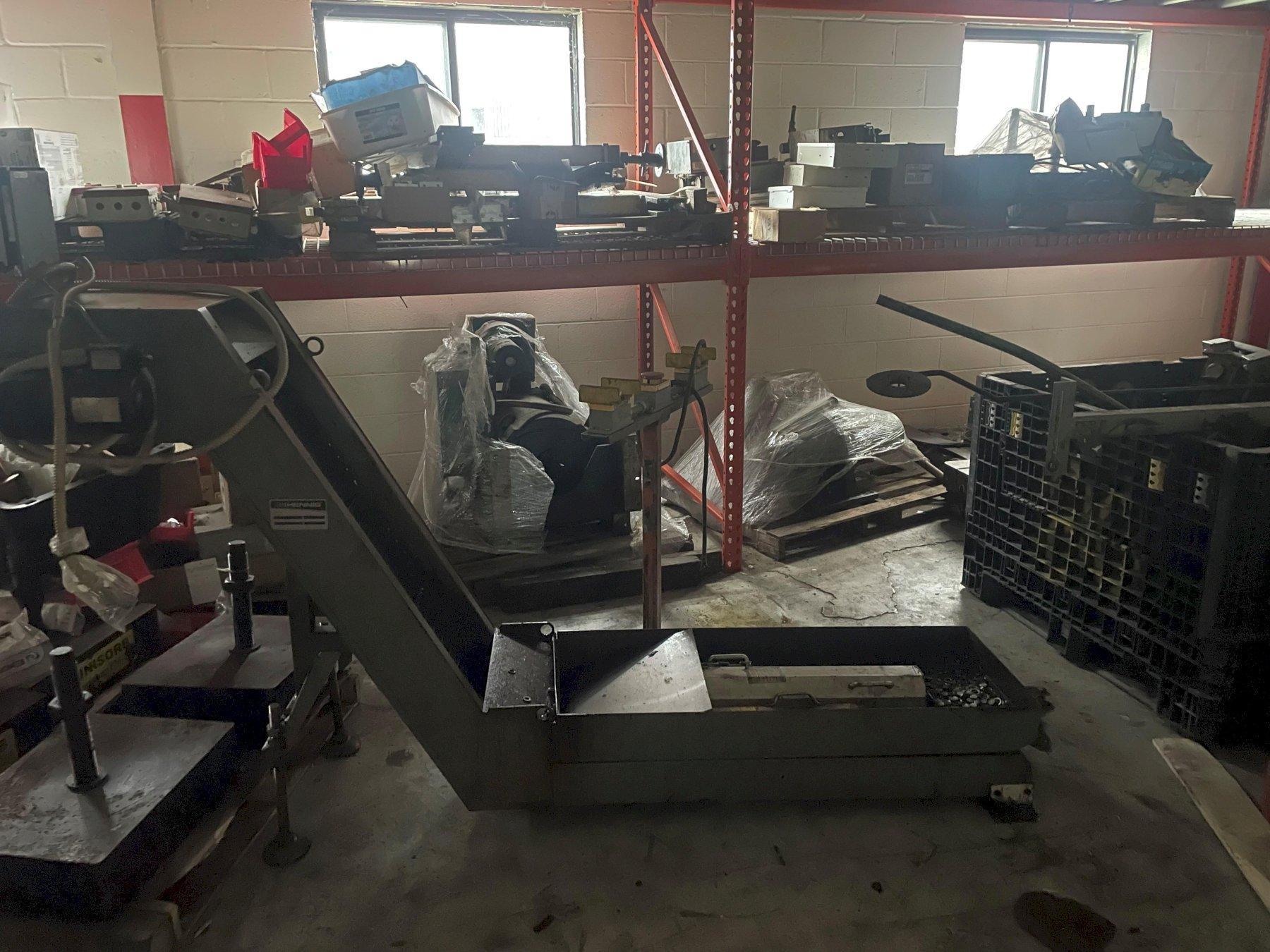 Hennig Chip - Parts Conveyor Model 102627