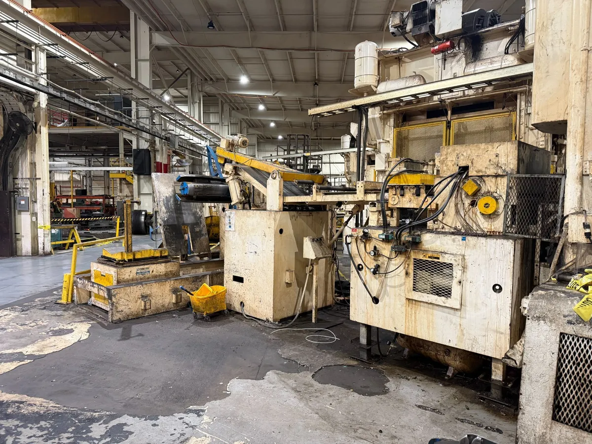 Dallas Coil Feed Line - Space Saver - 15,000 Lbs. x 30" Wide