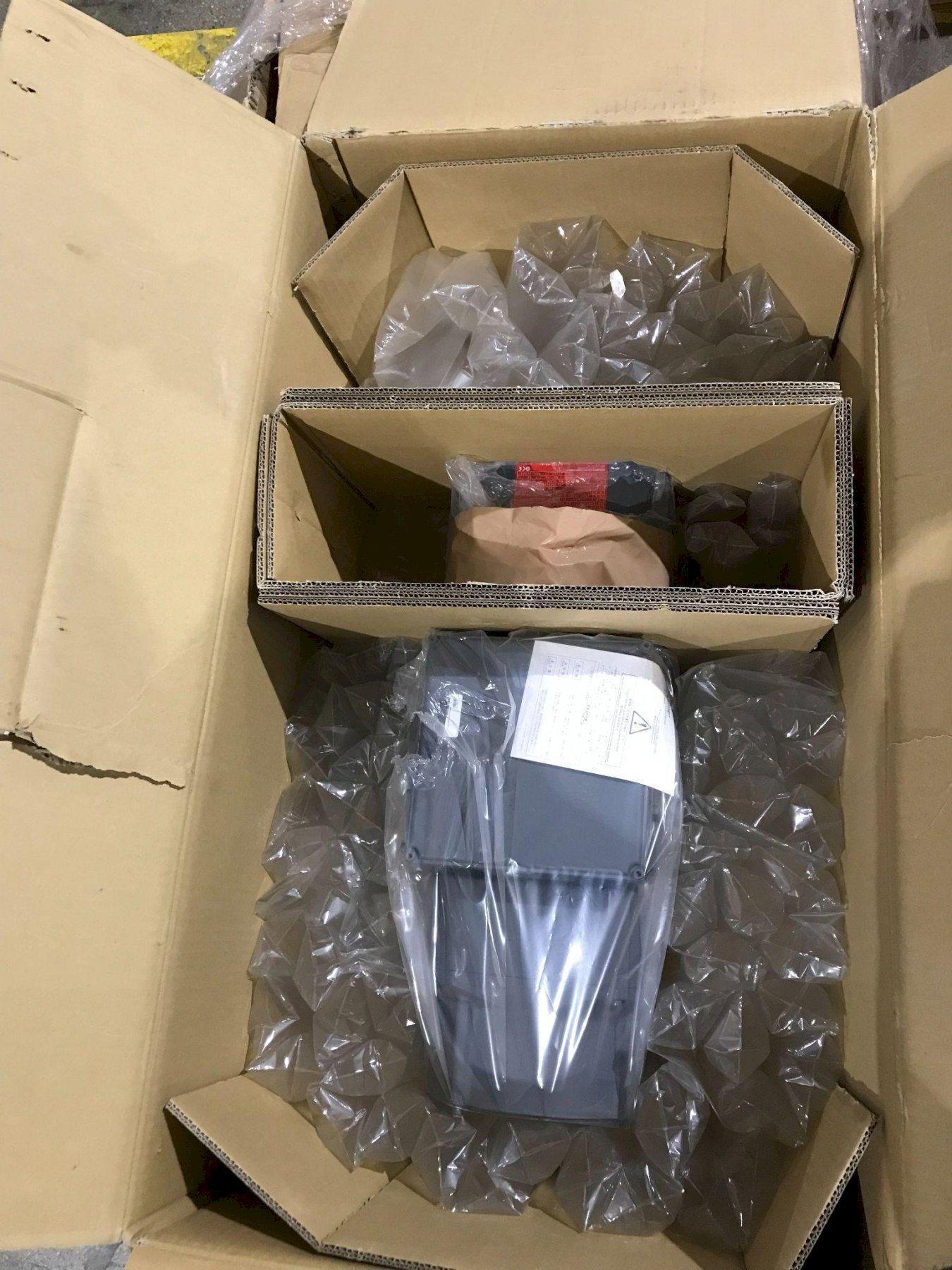 MITSUBISHI ELECTRIC  SERVO/SPINDLE MOTOR NEW IN BOX