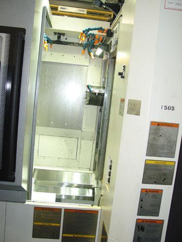 OKUMA MB-4000H CNC HORIZONTAL MACHINING CENTER, OSP -P300M CNC Control, X=22.05", Y=22.05", Z=24.61", Cat-40 Taper, 22 HP, 15000 Max Spindle RPM, ATC, Chip Conveyor, Coolant System, New 2013.