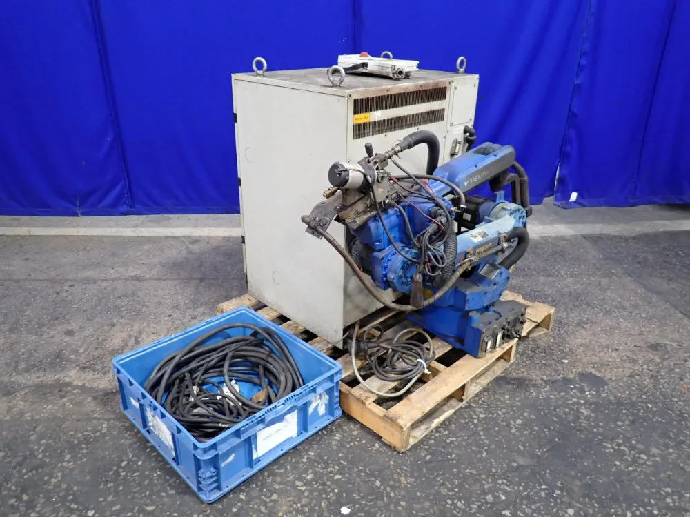 YASKAWA MOTOMAN ROBOT  -  MOTOMAN-MH6