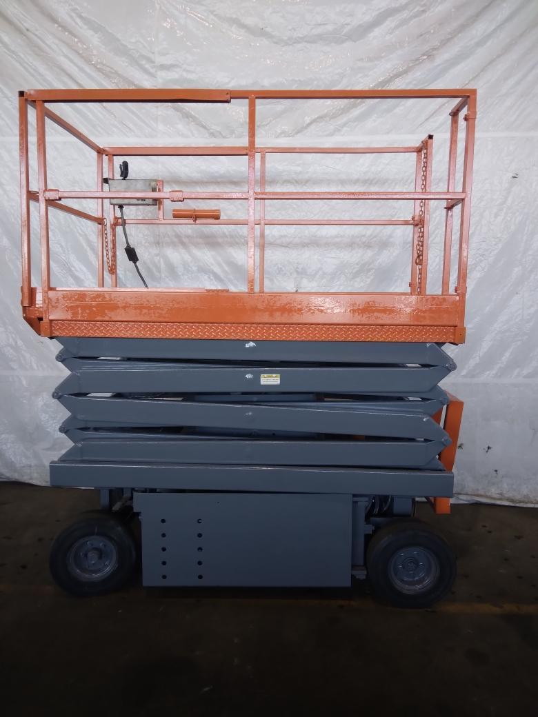 SKYJACK ELECTRIC SCISSOR LIFT. STOCK#1060223