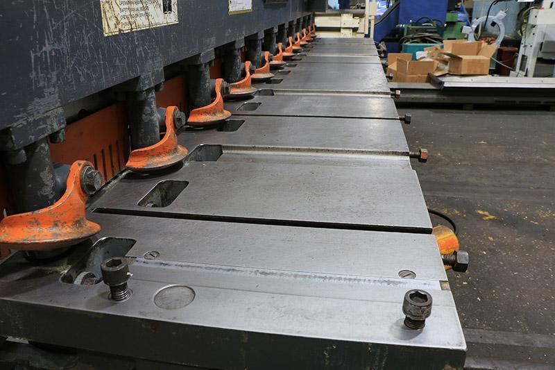 10 Ga x 10 ft Cincinnati Mechanical Power Shear Model 1010