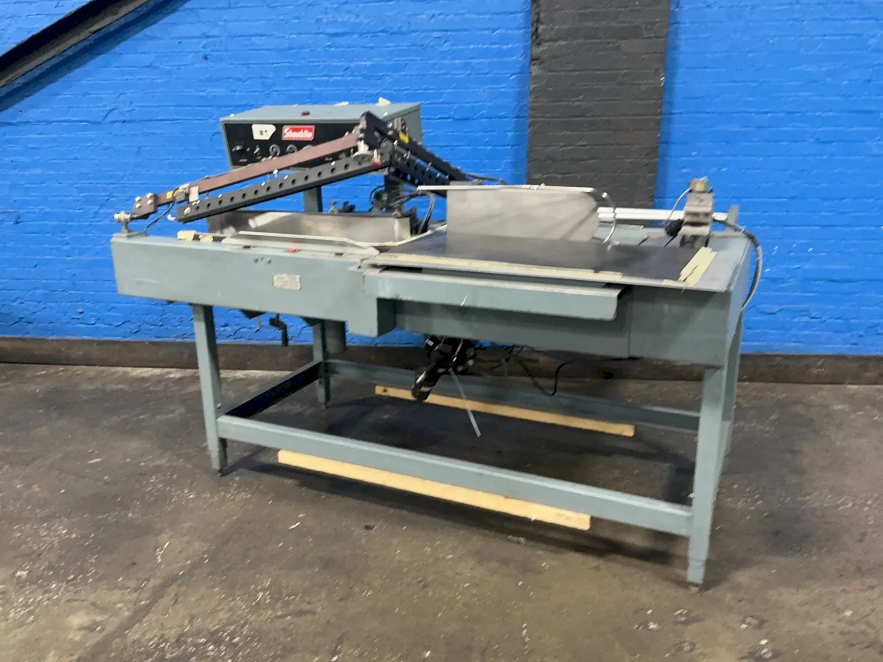SHANKLIN HEAT SEALER   -  S24C