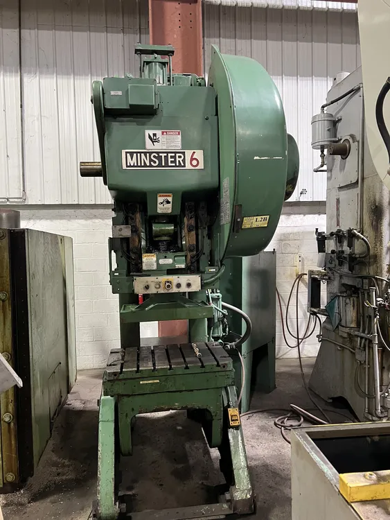 60 TON MINSTER MODEL 6SS FLYWHEEL OBI PRESS