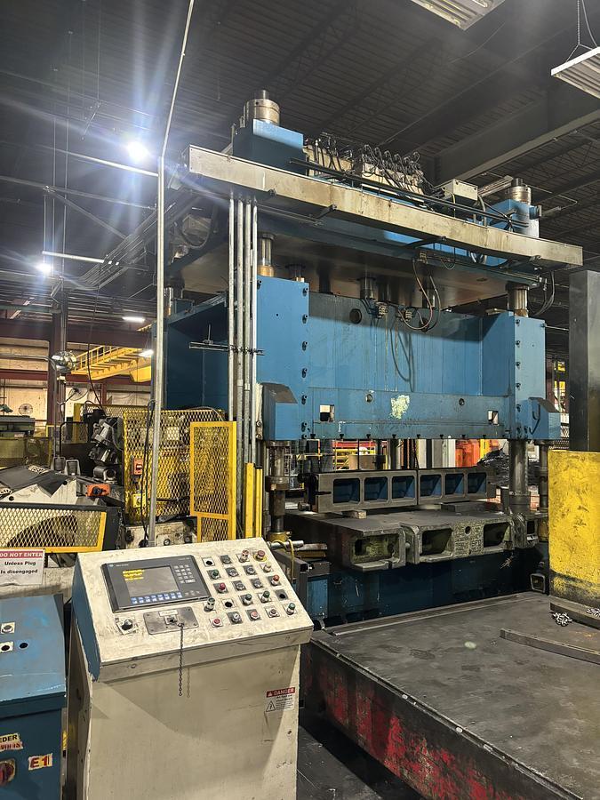 450 Tons Hydraulic Press  96” x 144” 6-Cylinder Hydraulic Press