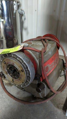 1 - PREOWNED TOLEDO PIPE THEADER, MODEL #: 88