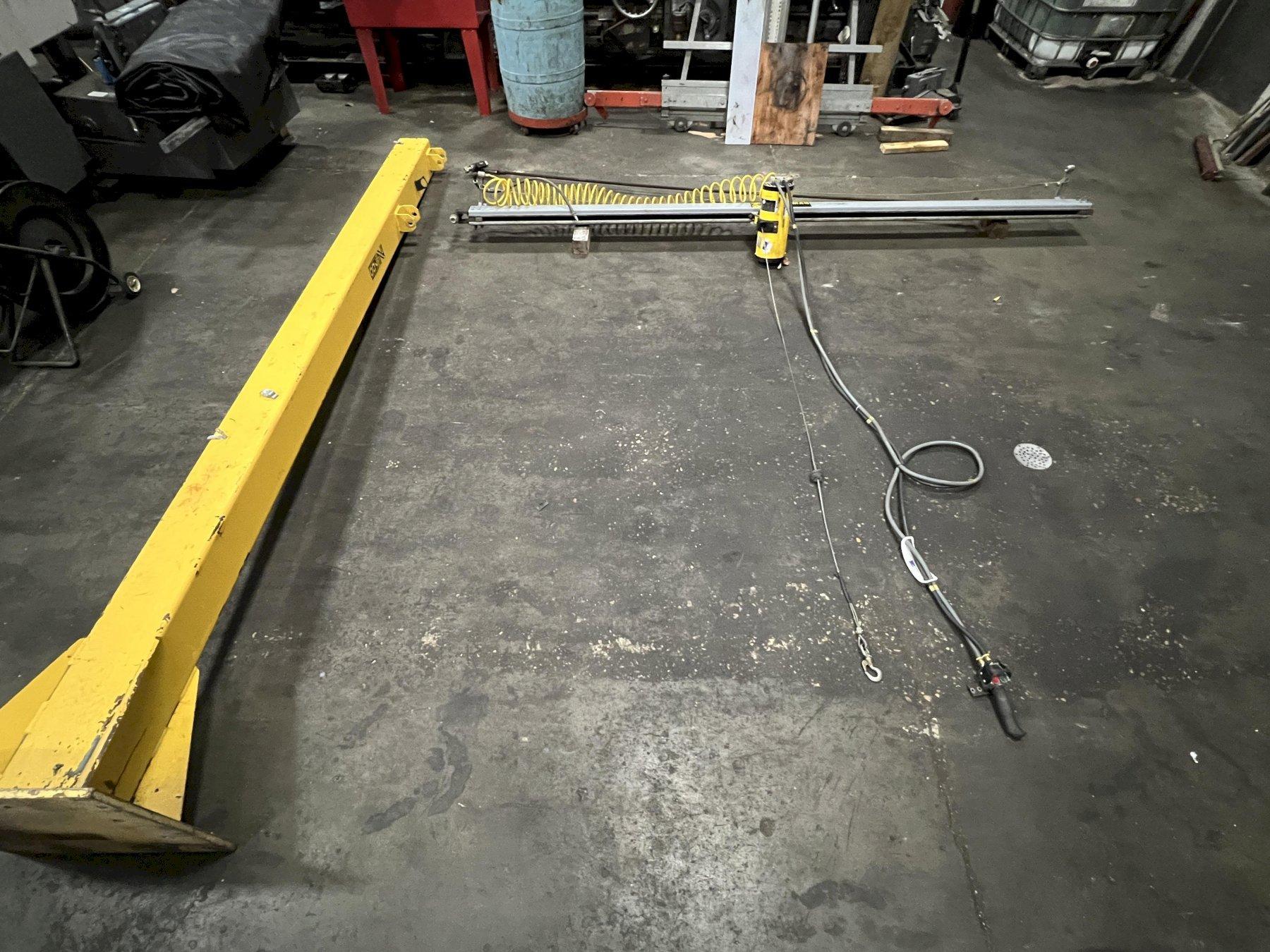 700 LB. FREE STANDING JIB CRANE, W/ 150 LB CAPACITY HOIST, PENDANT, 12' ARM