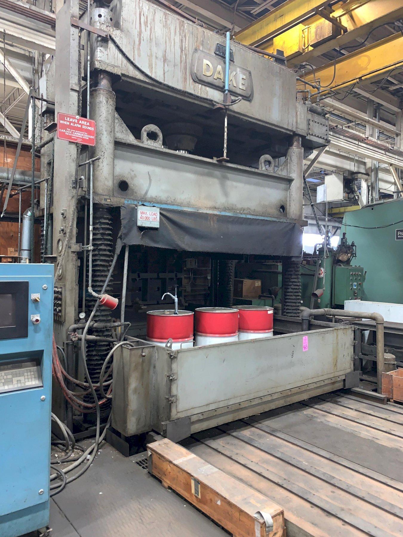 150 TON DAKE MODEL #18-467 4-POST DOWN ACTING HYDRAULIC SPOTTING PRESS. STOCK # 1265220