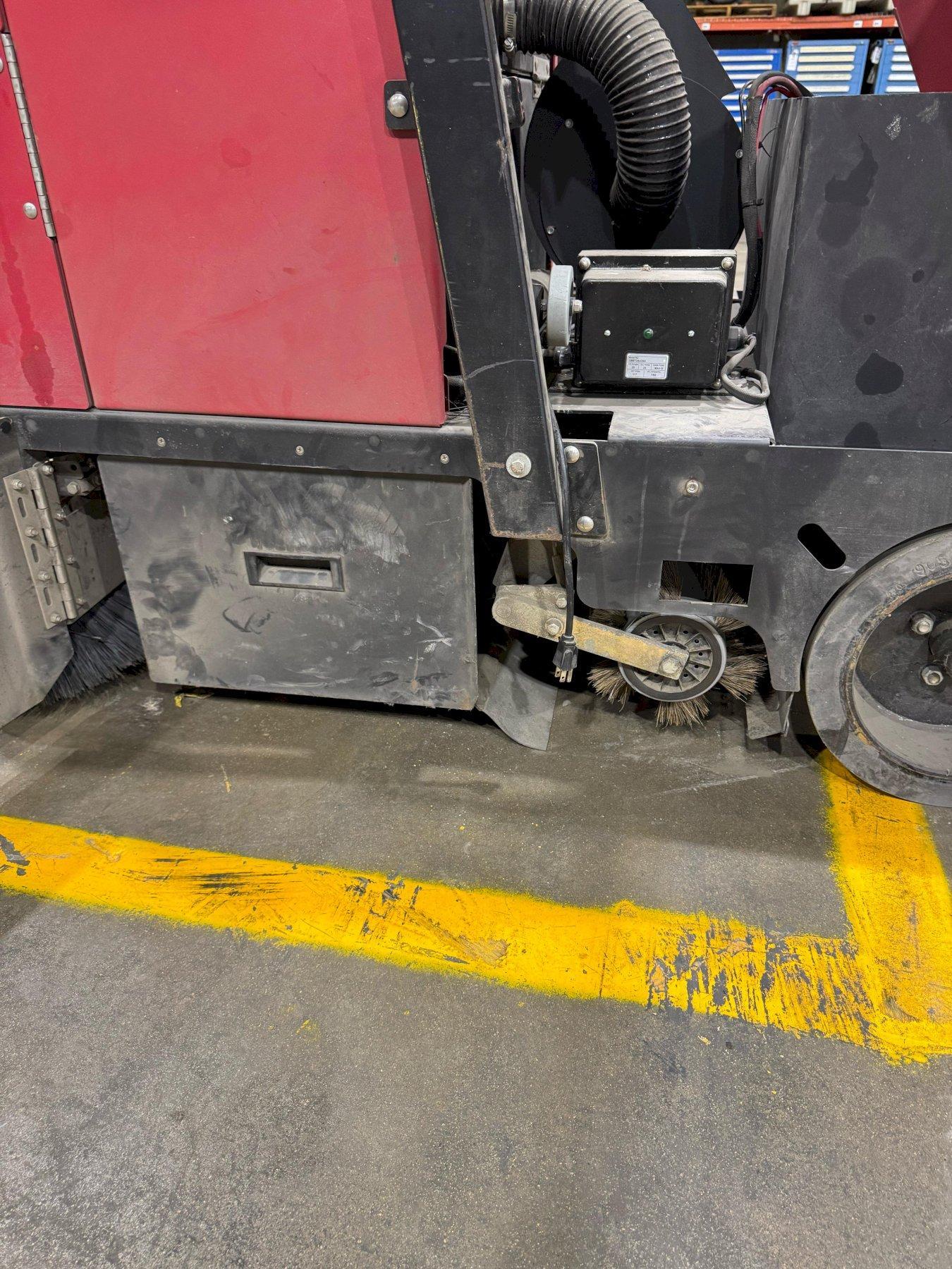 1 - PREOWNED 2010 FACTORY CAT RIDER SWEEPER, MODEL #: TR