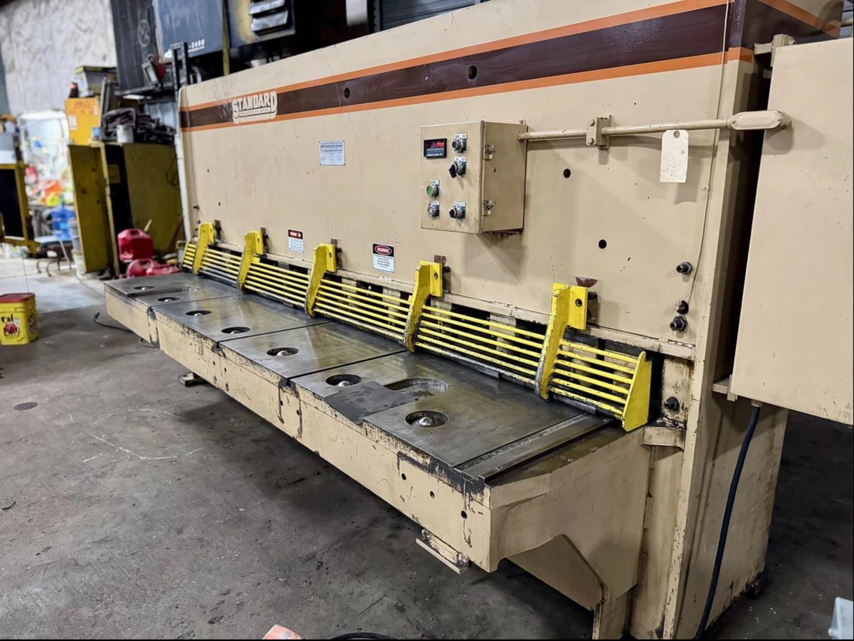 STANDARD AS375-10 HYDRAULIC GUILLOTINE SHEAR