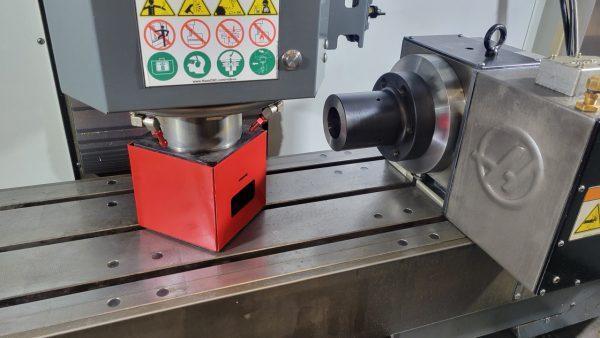HAAS VF-2SS VMC – 4TH AXIS ROTARY TABLE