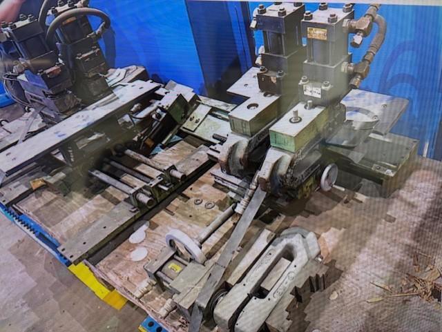5 - UNITED TOOL 8M-3 HYDRAULIC PUNCH HEADS STOCK# 4094