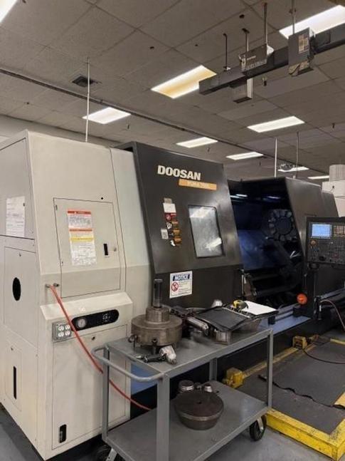 2006 DOOSAN Puma 700L CNC Lathe - 60HP, 1500 RPM, 24" Chuck