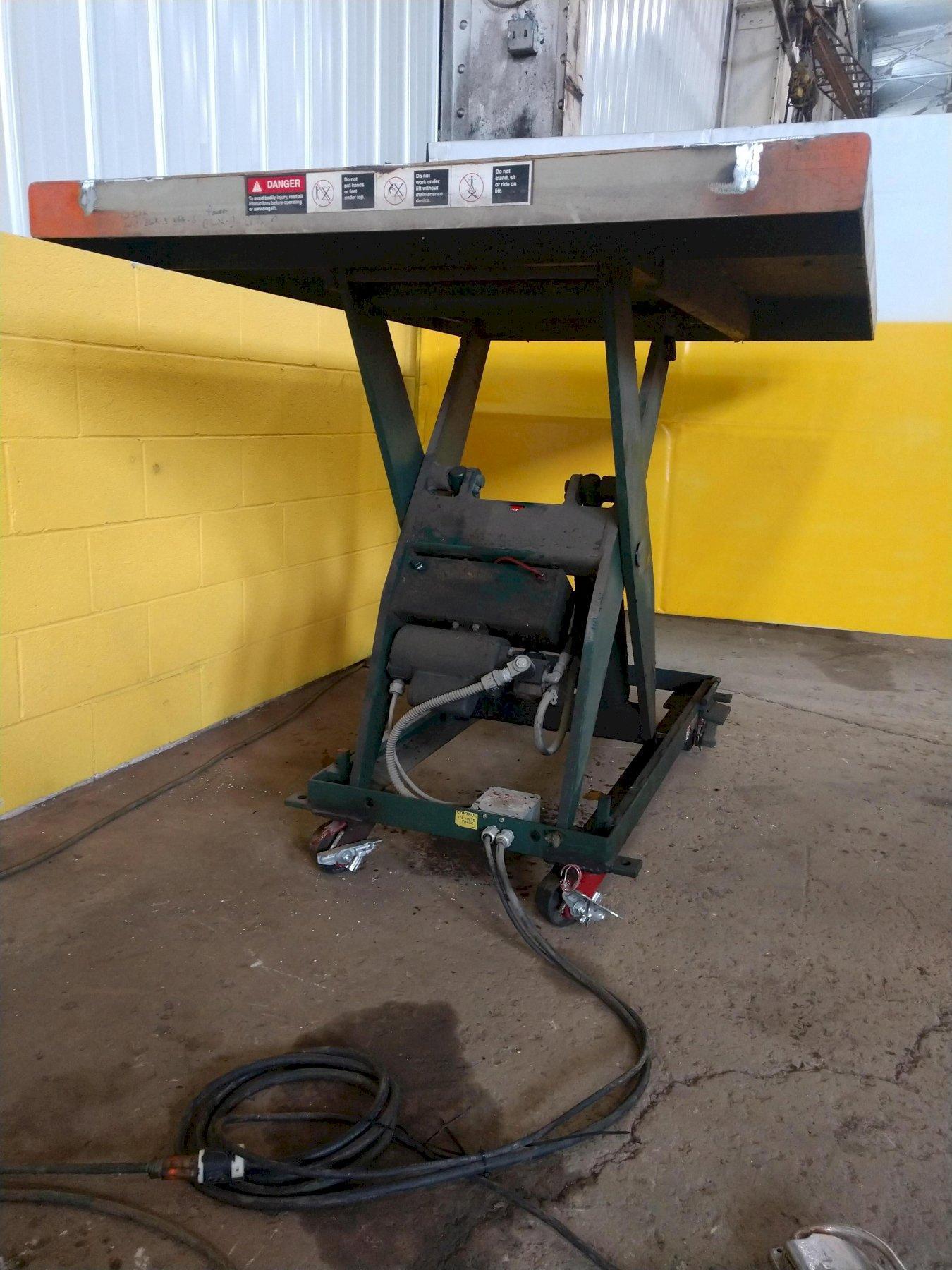 4,000 LB x 48" x 72" SOUTHWORTH ROLLING SCISSOR LIFT TABLE: STOCK #2149