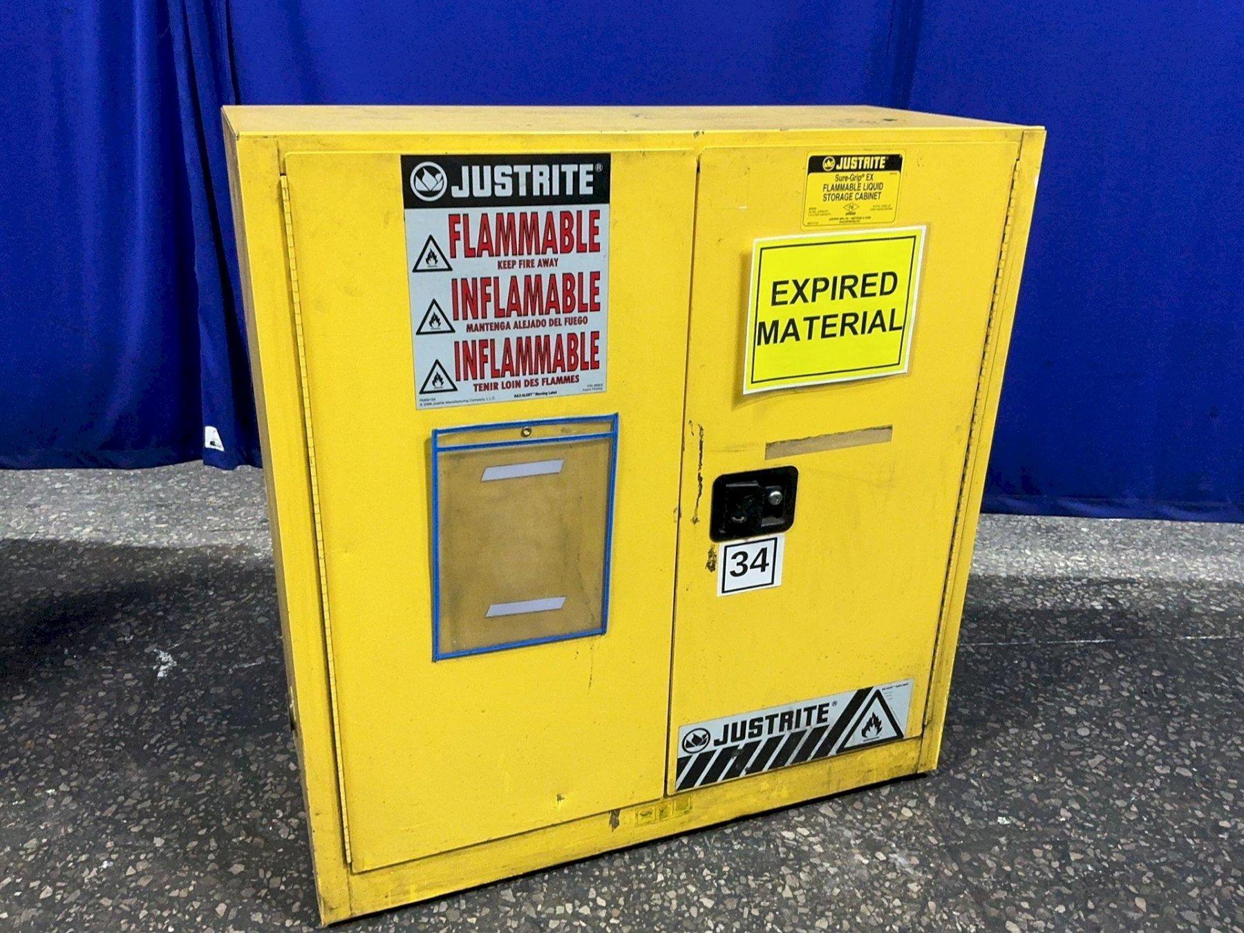 JUSTRITE 30 GALLONS  / 43" X 18" X 45" FLAMMABLE CABINET  -  89300