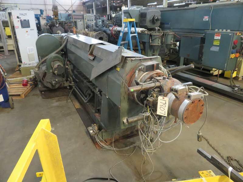 3.5″ 32:1 L/D Egan Extruder, 150HP