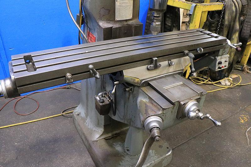 BRIDGEPORT Vertical Milling Machine, Model SERIES I