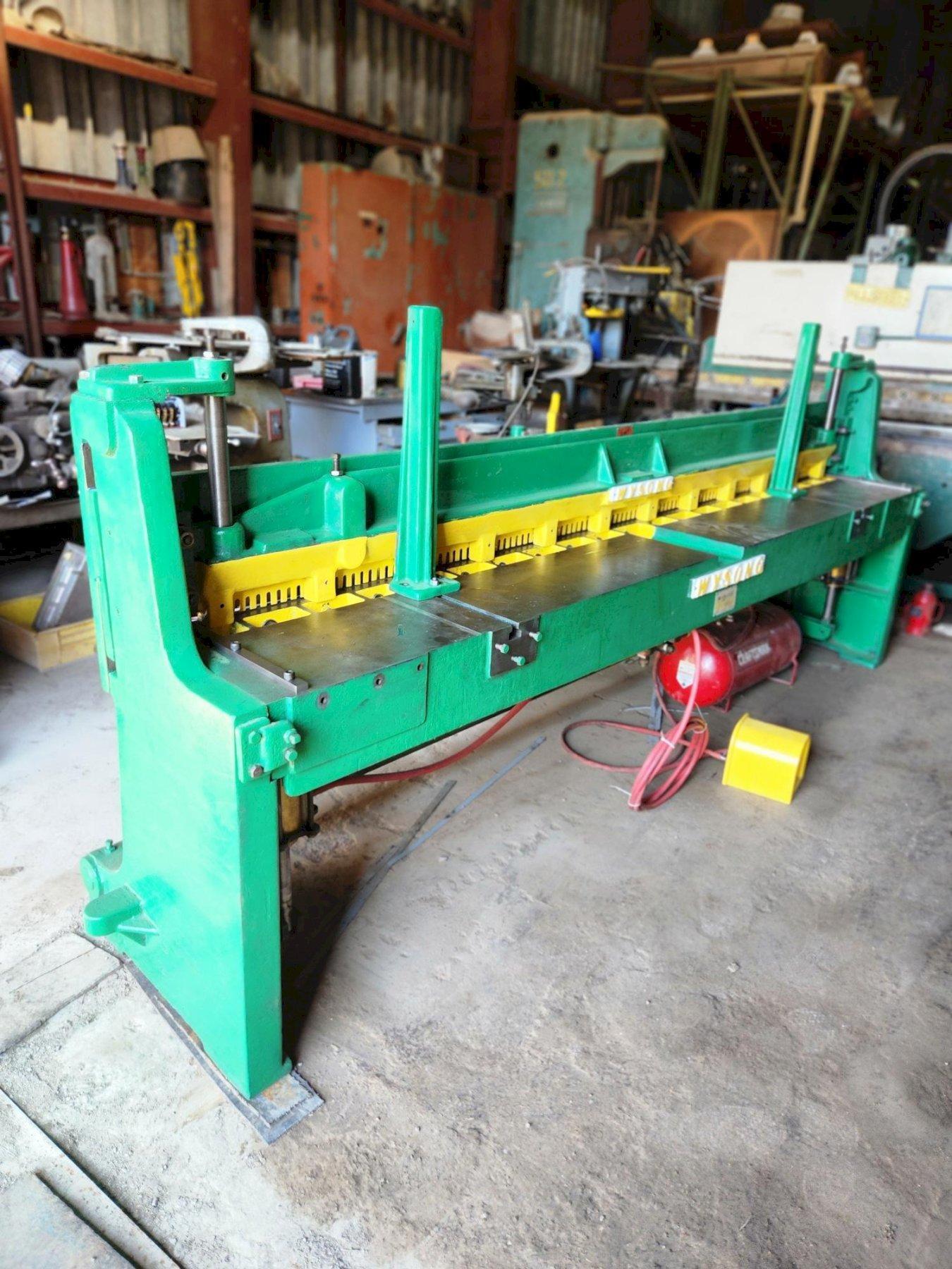 Wysong A-120 10′ x 18 Ga. Air Powered Pneumatic Shear
