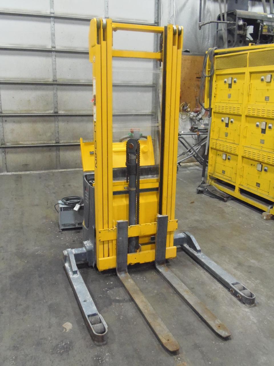 2500 LB. PALLET STACKER FORK LIFT, MULTITON EJB 25-206, 17' LIFT HEIGHT, GOOD BATTERIES, 2001