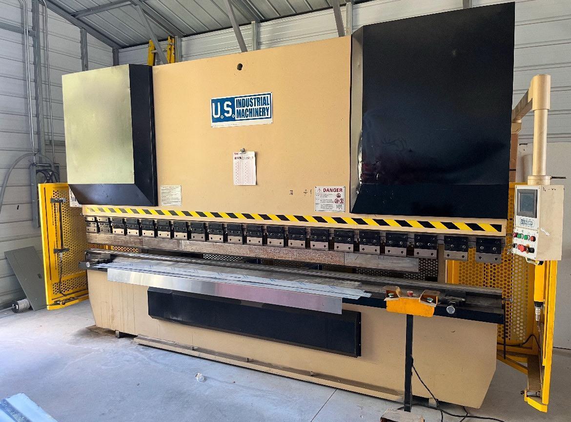 200 Ton x 13′ US Industrial USHB200-13AC Hydraulic Press Brake, 2007 – Backgauge