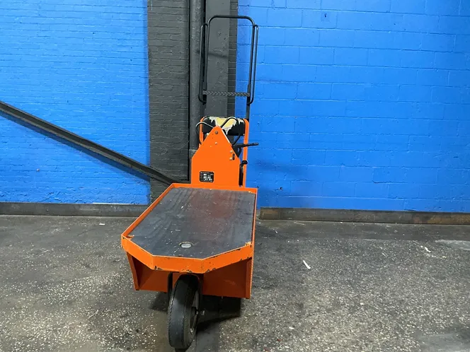 TAYLOR-DUNN 1000 lbs ELECTRIC STOCK CHASER CART  -  SC-100-24