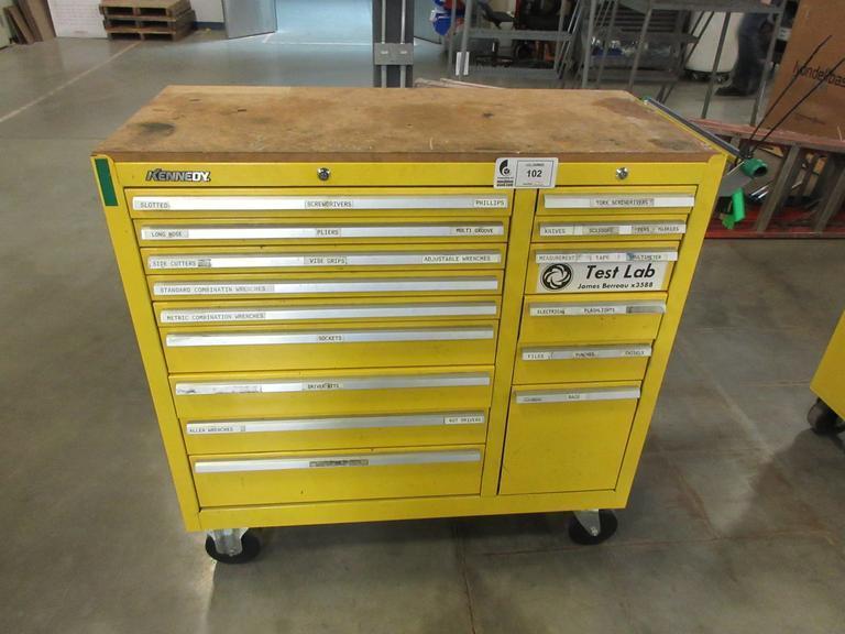 Kennedy 15-Drawer Locking Tool Chest, Portable with Keys and Contents- Auction Item